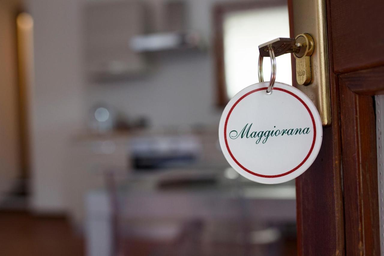 Casa Vacanze Tra Le Mura เลวานโต ภายนอก รูปภาพ