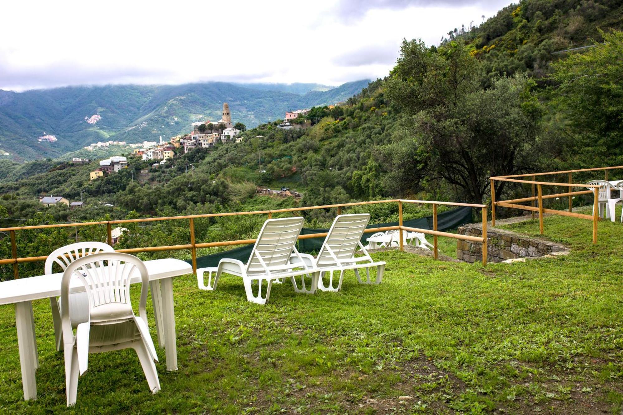 Casa Vacanze Tra Le Mura เลวานโต ภายนอก รูปภาพ